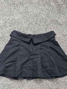 Black Pleated Mini Skirt